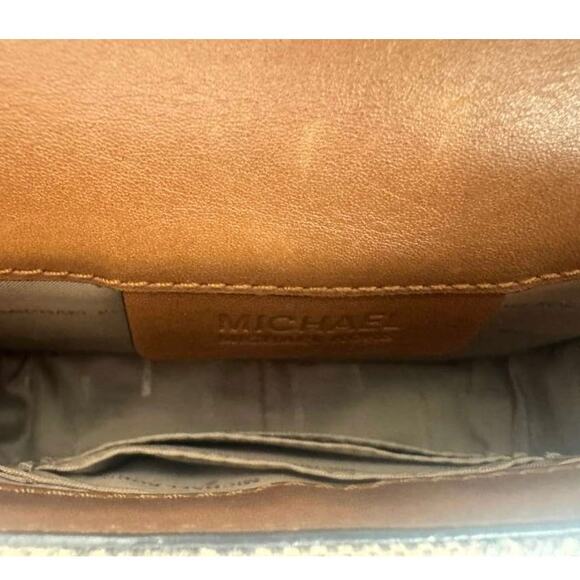 Michael Kors Signature Messenger Bag - Picture 8 of 8